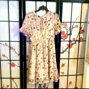 Size m dress super cute and flirty